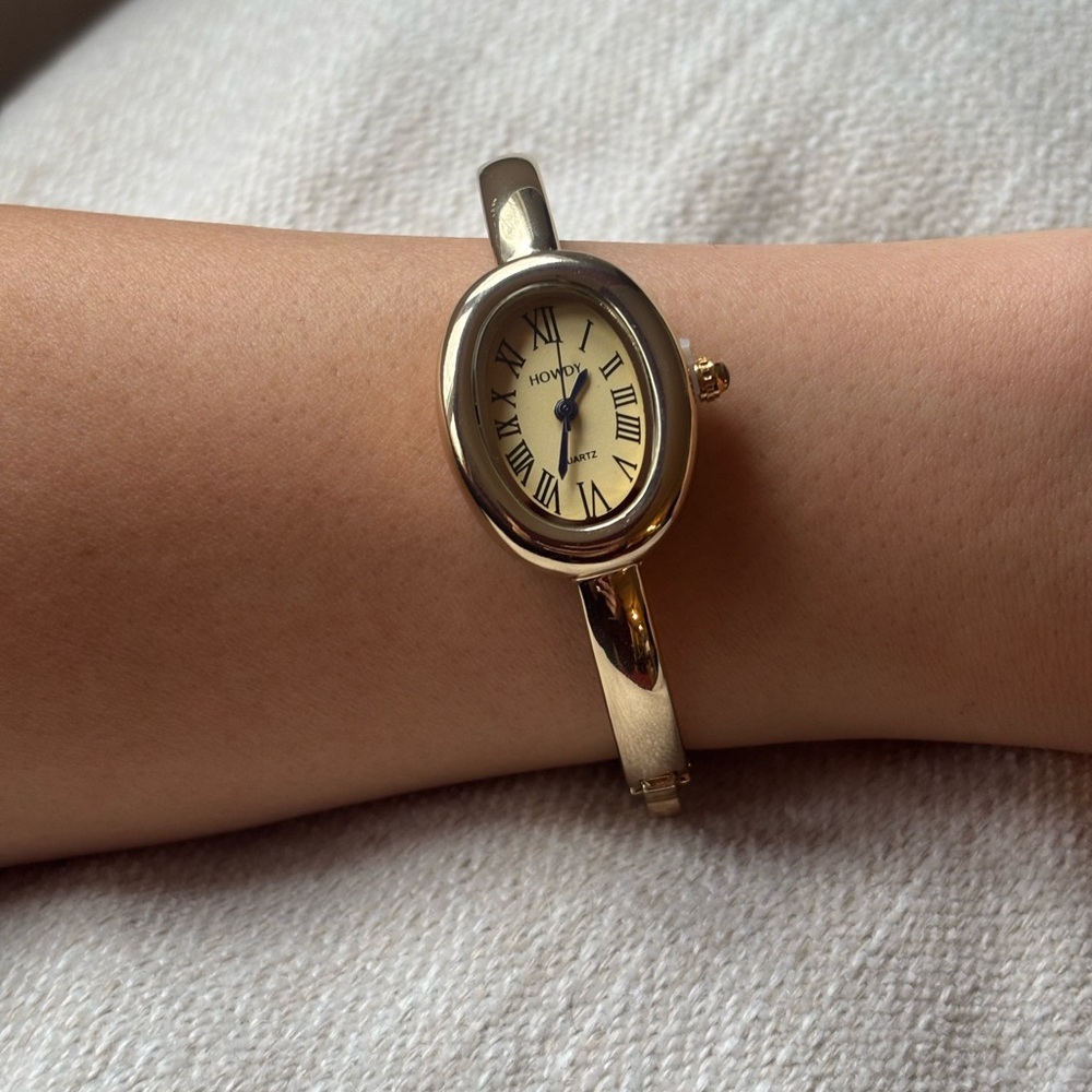 Retro Women's Watch Howdy - Picture 4 of 8
